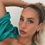 27 Makeup Ideas That Make Blue Eyes Pop With Bold And Soft Beauty Looks