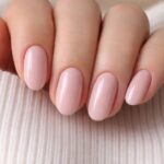 Trending Cat-Eye French Manicure Looks Elegant and Easy Here Is How To Recreate It
