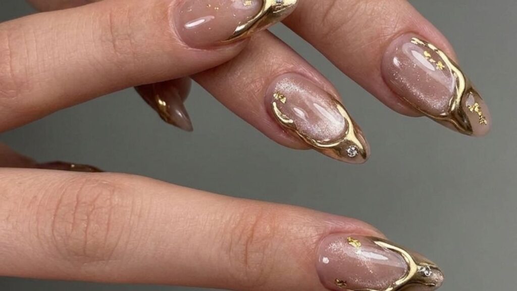 Embellished Cat Eye Manicure