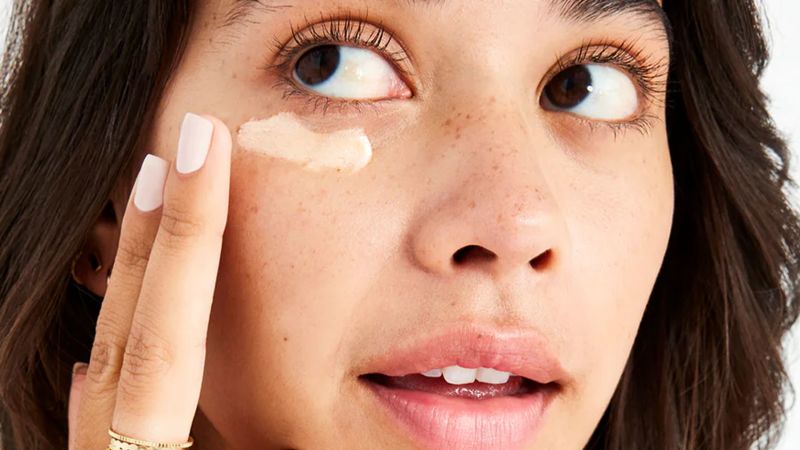 best-eye-creams-first-aid-beauty